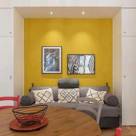 Guesthost - San Giovanni Laterano Cozy Flat Roma