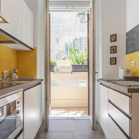 Guesthost - San Giovanni Laterano Cozy Flat Daire *