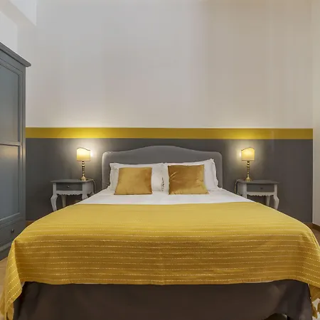 Guesthost - San Giovanni Laterano Cozy Flat Daire Roma