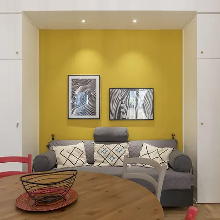 Daire Guesthost - San Giovanni Laterano Cozy Flat